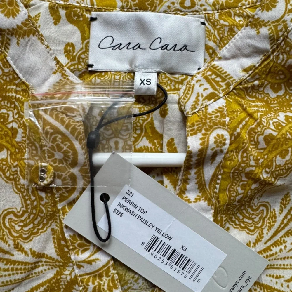 Cara Cara Perrin Top, Inkwash Paisley Yellow - Picture 2 of 4